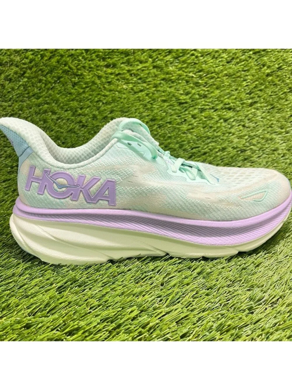 Hoka One One Clifton 9 Women Size 10 Blue Purple Athletic Running Shoes Sneakers